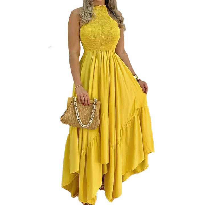 Robe maxi élégante pour femmes avec col haut et jupe fluide Chic & Stil