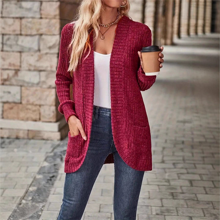 Women's vest with textured design and practical pockets Lune London