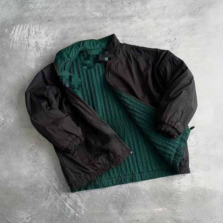 Veste matelassée pour femmes avec col haut et fermeture éclair dissimulée Chic & Stil