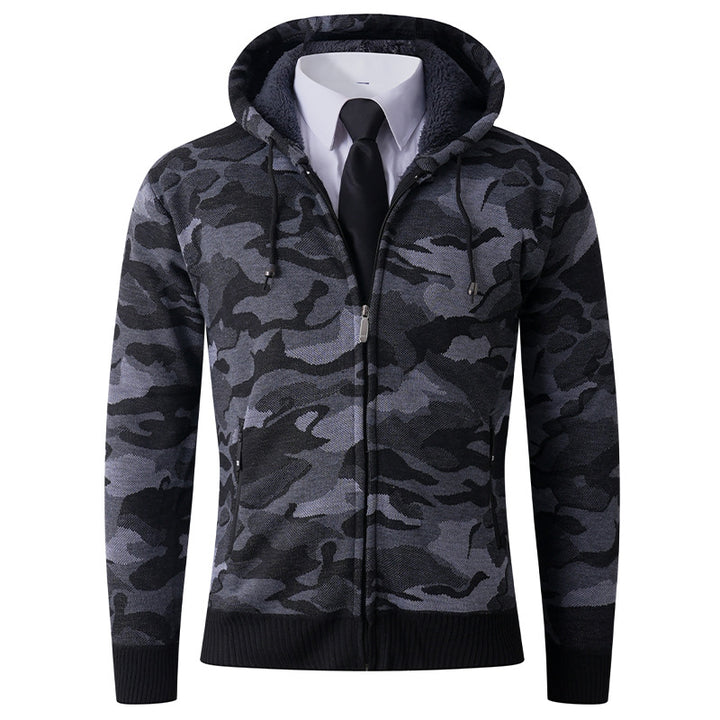 Trendy hoodie for men with a stylish camouflage design Lune London