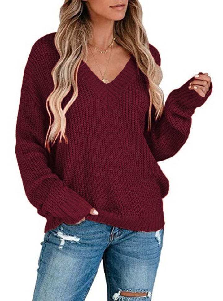 Knit sweater for women with V-neck and casual fit Lune London