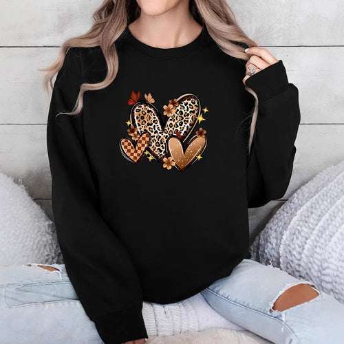 Sweatshirt pour femmes avec des motifs de cœur attrayants Chic & Stil