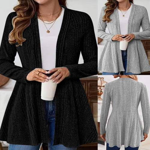 Lady cardigan with relaxed fit and flattering V-neck Amarae