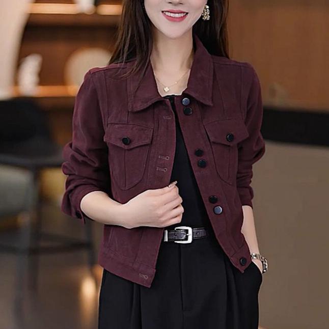 Veste en jean pour femmes avec coupe classique et poches pratiques Chic & Stil