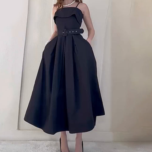 Robe maxi pour femme avec bretelles et ceinture cintrée Chic & Stil