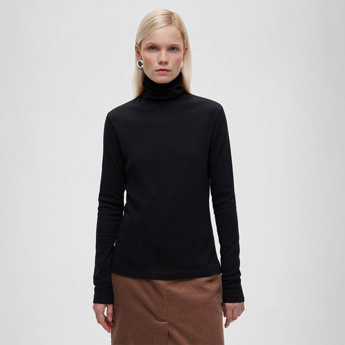 Women’s turtleneck long sleeve top Amarae