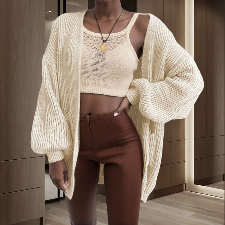 Ladies Large knitted jacket with voluminous sleeves and practical pockets Lune London