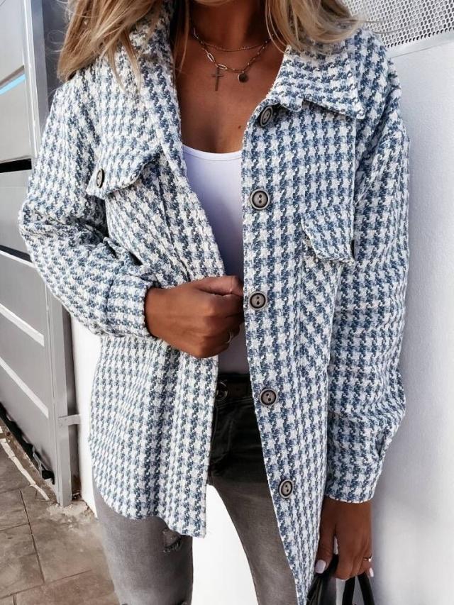 Veste utilitaire pour femmes avec deux poches poitrine et design structuré Chic & Stil