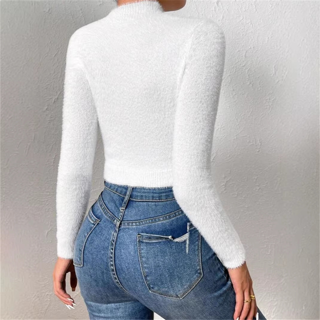 Femmes haut de gamme, courte top en tricot doux avec design col haut Chic & Stil