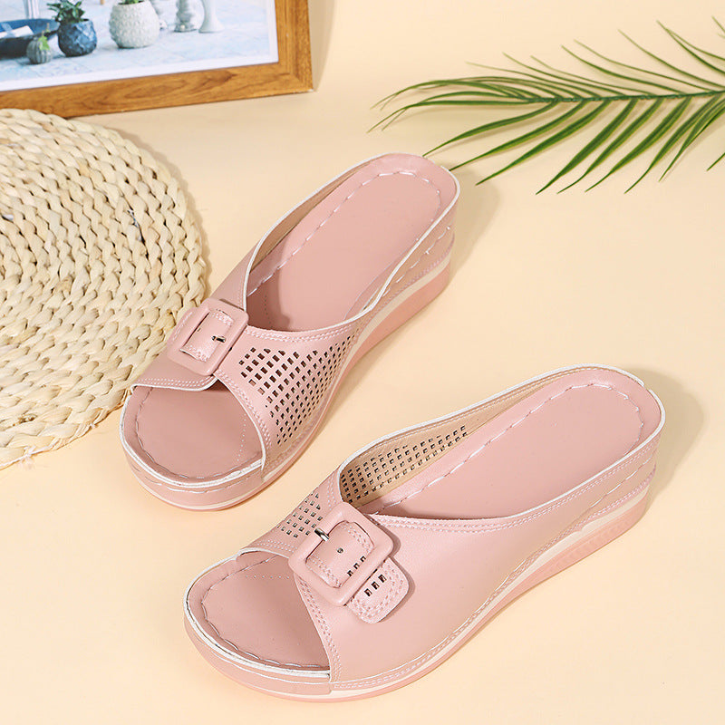 Comfortable wedge sandals for women with trendy buckle Lune London