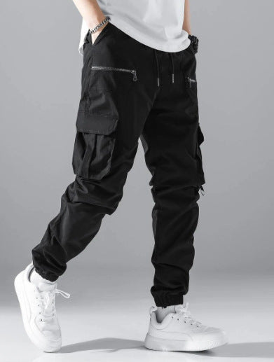 Men's cargo pants with modern zippered pockets Lune London