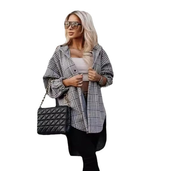 Oversized plaid shirt women with hood Lune London