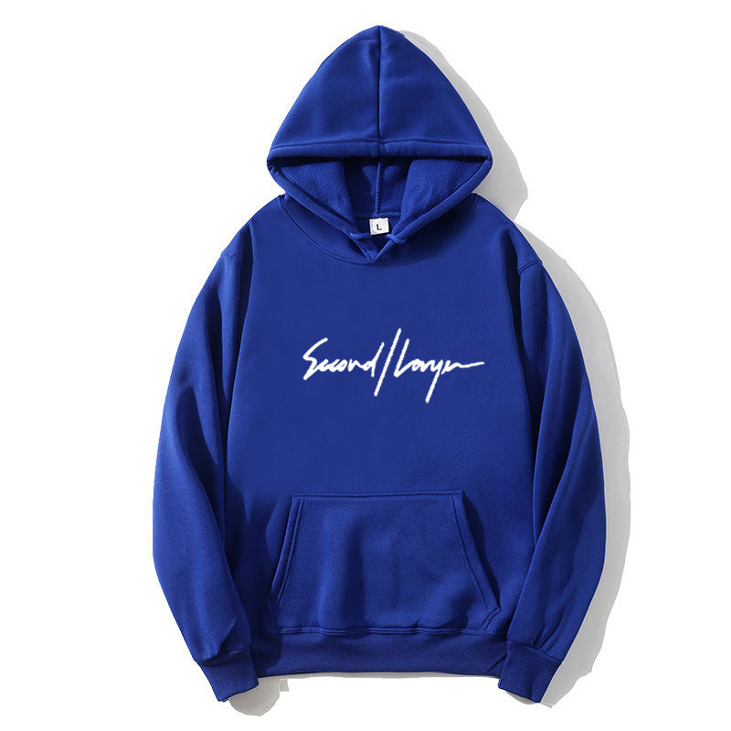 Women's hoodie with modern lettering and comfortable fit Chic & Stil