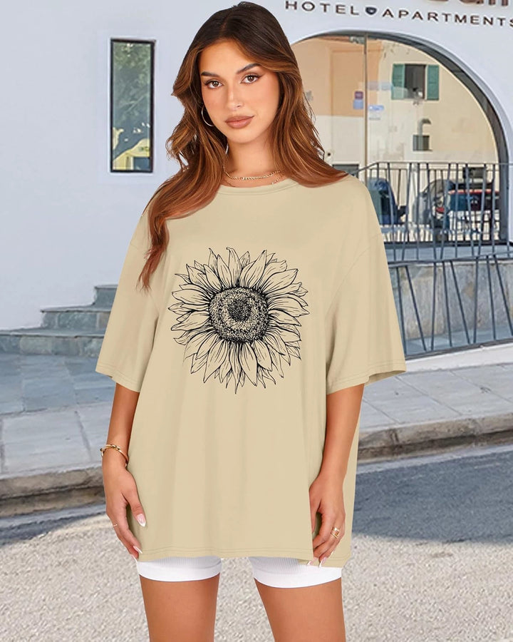 Ladies Casual Oversized Graphic T-shirt Lune London