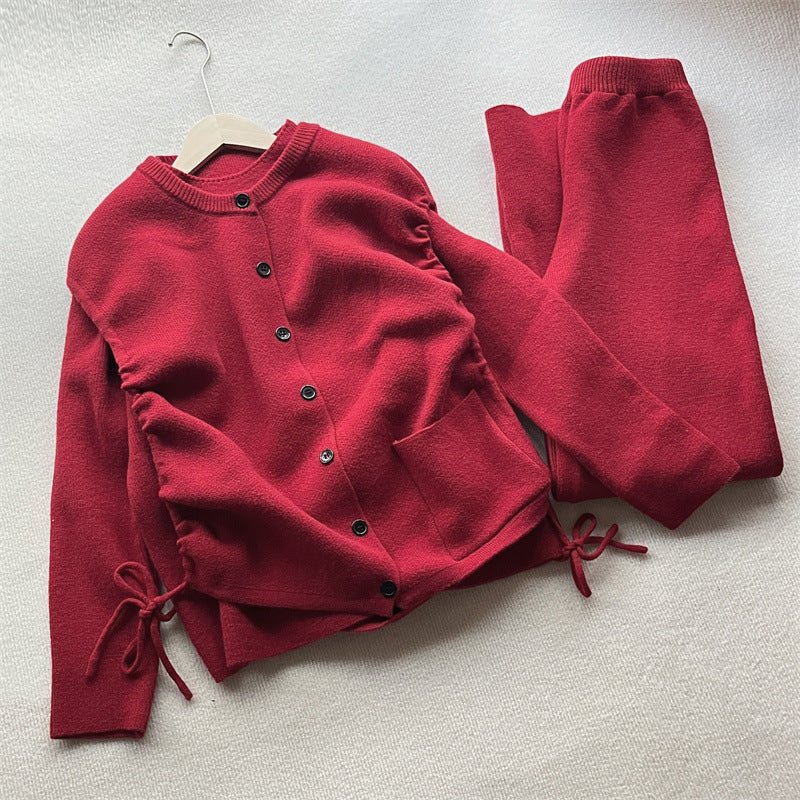 Cardigan en tricot épais pour femmes avec poches latérales pratiques et fermeture à boutons Chic & Stil