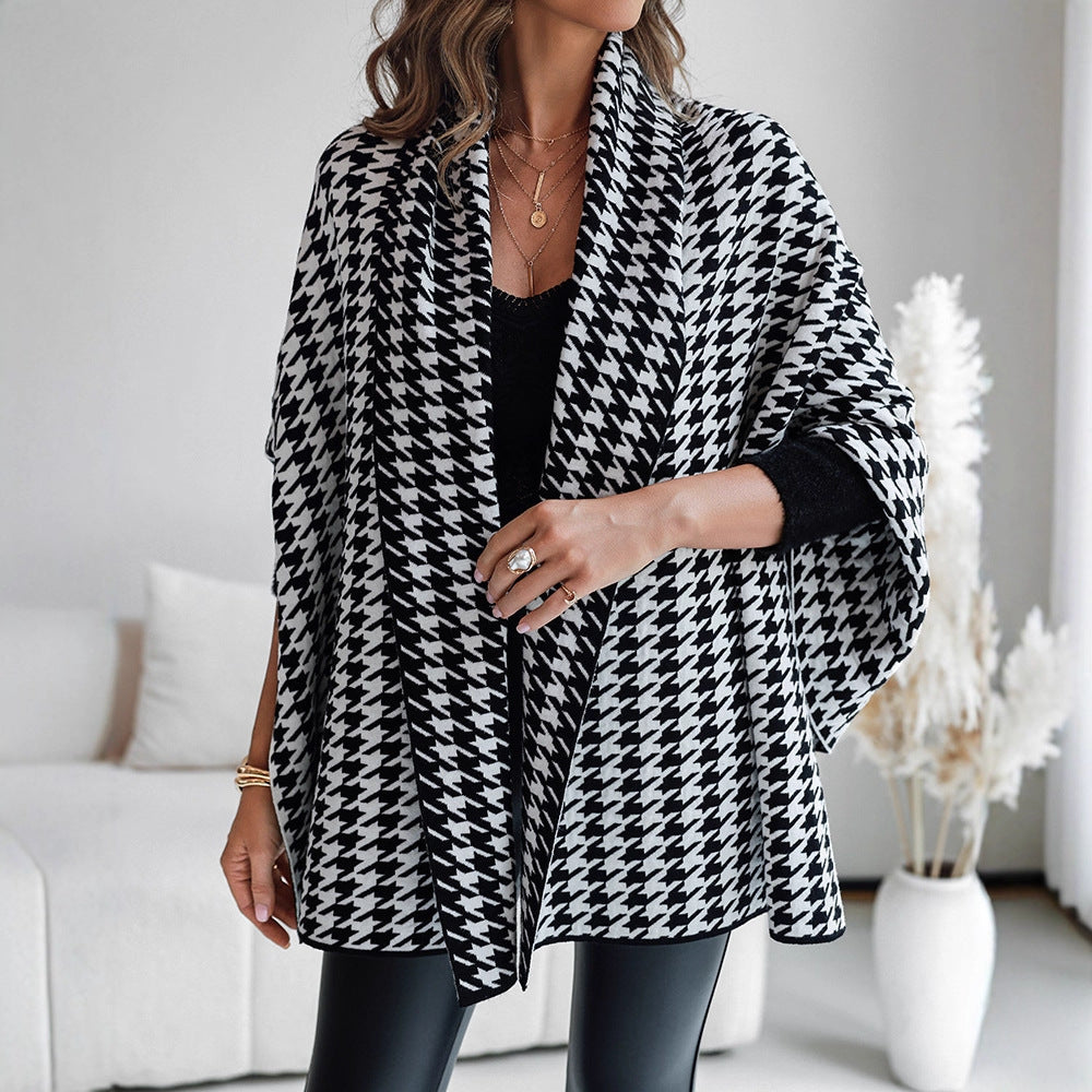 Ladies Patterned Poncho with a chic cut and comfortable wear Lune London