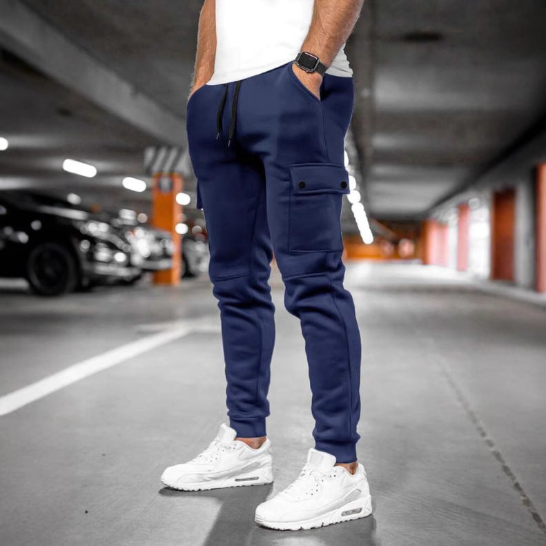 Modern cargo joggers for men with elastic waistband and practical pockets Lune London