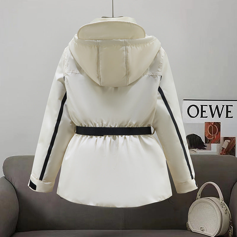 Ladies insulated parka with practical belt at the waist and large pockets Lune London
