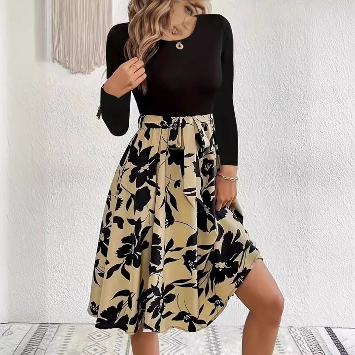 Women's set consisting of a long-sleeved top and a casual floral skirt Lune London