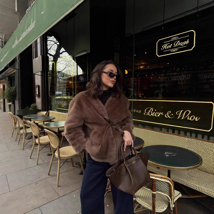Ladies quilted cozy jacket with adjustable design at the waist and elegant belt Amarae