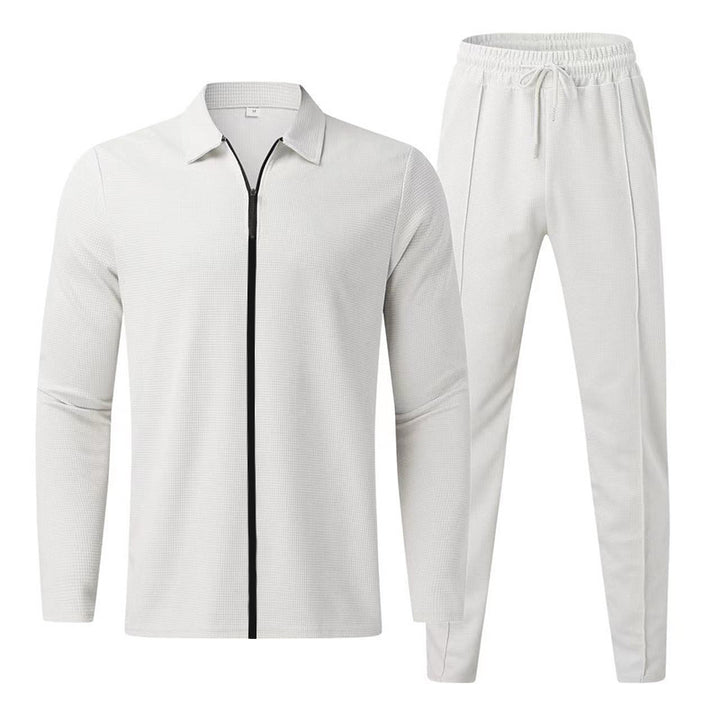 Men's sports suit with functional zipper and breathable materials Lune London