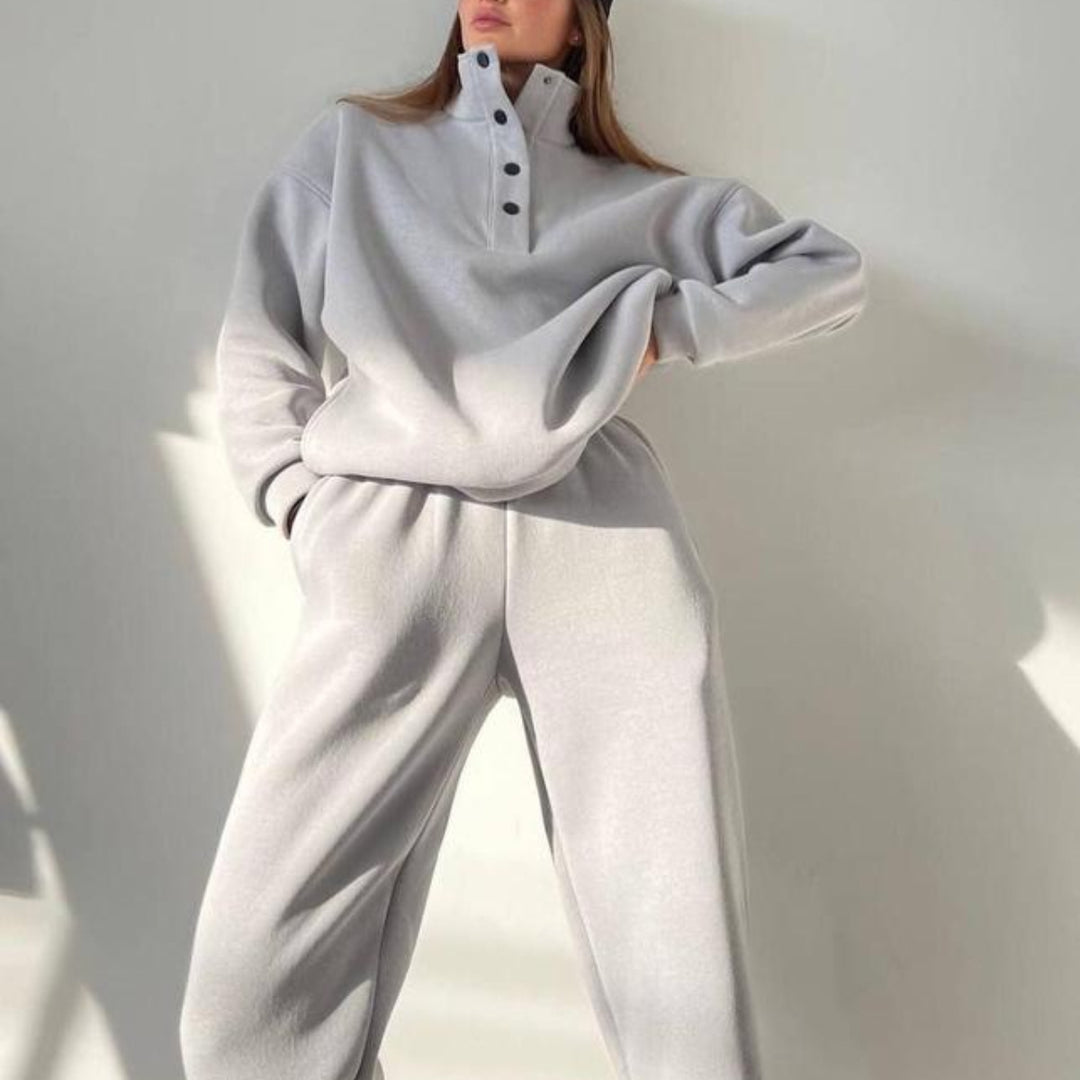 Women comfortable and stylish hoodie with snap button closure Lune London