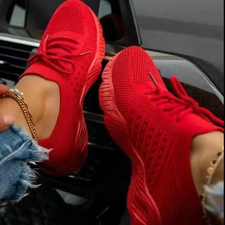 Breathable running sneakers for women with flexible knit upper Lune London