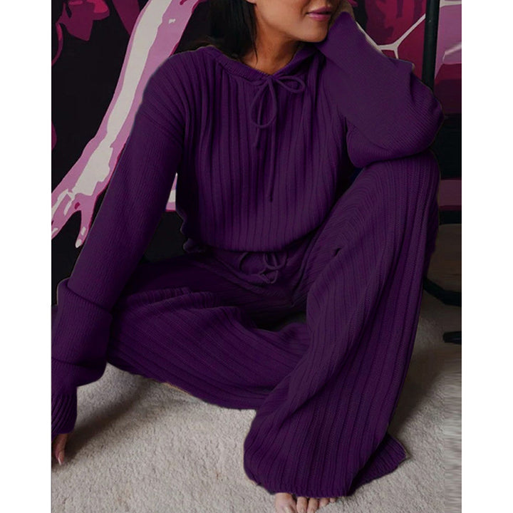 Women's Relax Suit with Hood and Wide Leg Chic & Stil