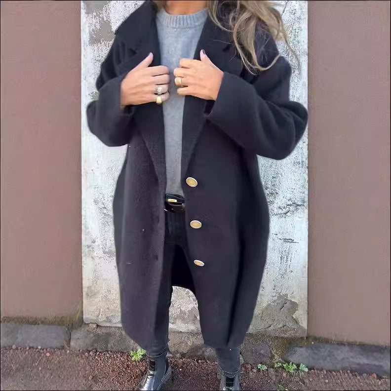 Oversized wool coat for women with button details Lune London