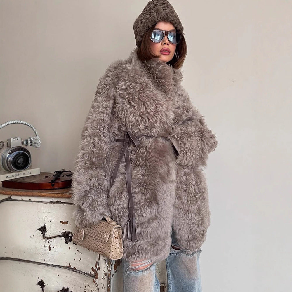 Women's Oversize Faux Fur Coat with Curly Teddy Look and Wide Boxy Silhouette Amarae