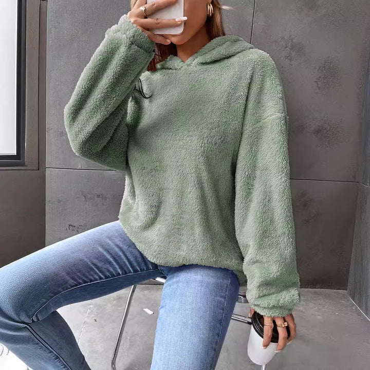 Ladies Cozy Hoodie with Peter Pan Collar Lune London