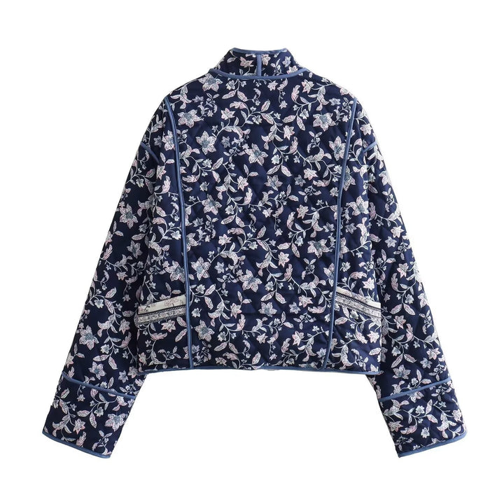 Veste kimono élégante pour femmes au design floral avec des accents adorant les détails Chic & Stil