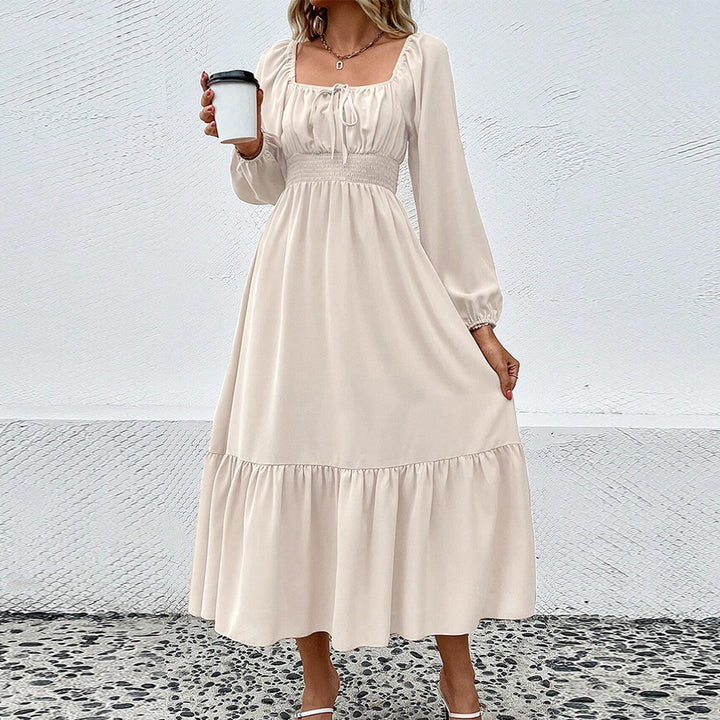Robe midi femme avec taille flatteuse et volants élégants Chic & Stil