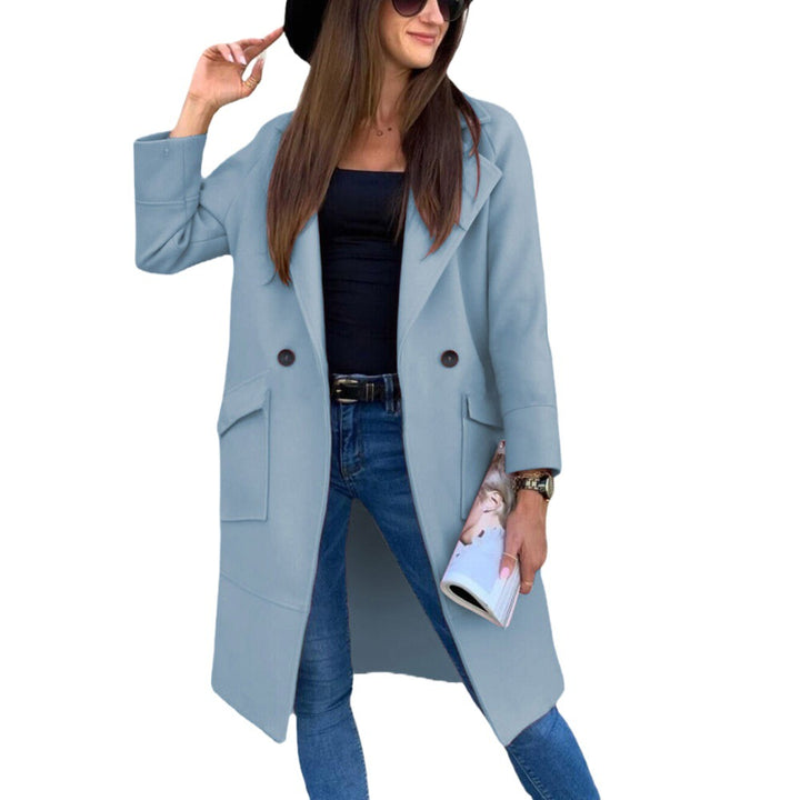 Double-breasted fashion coat for women with practical pockets and casual cut Lune London
