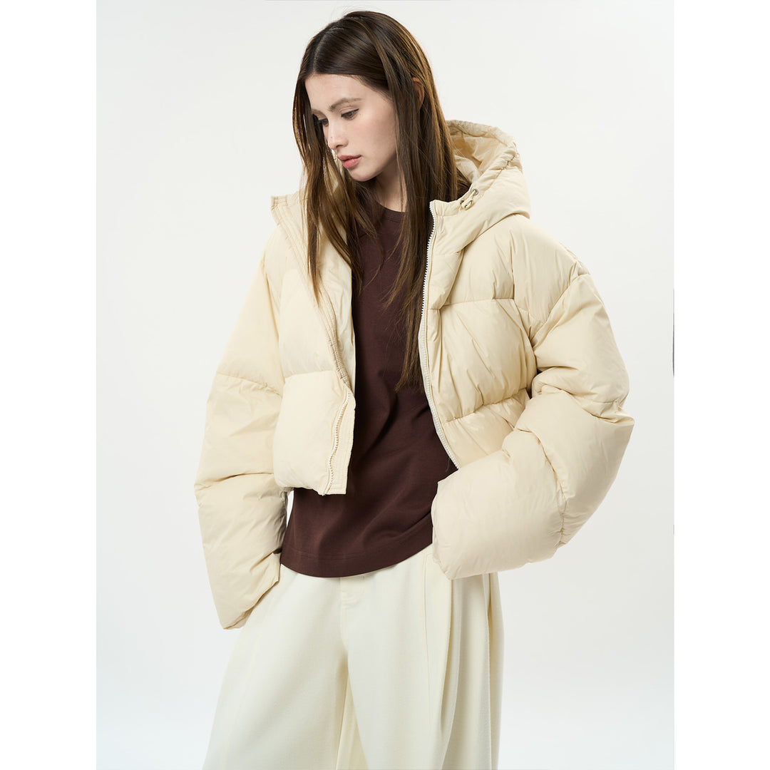 Women's short padded puffer jacket with hood and windproof outer shell Amarae