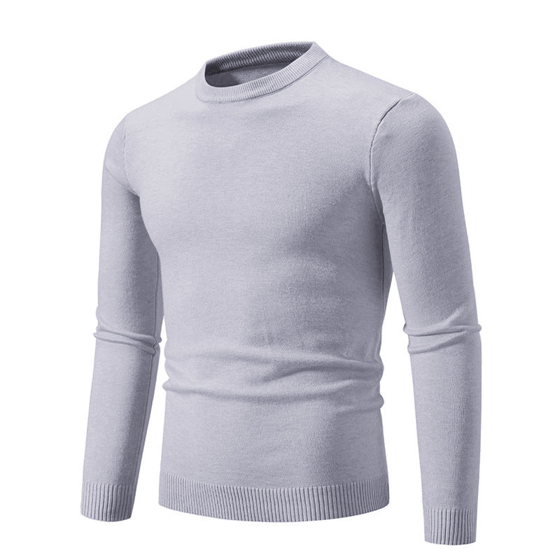 Classic round neck sweater for men in soft knit Lune London
