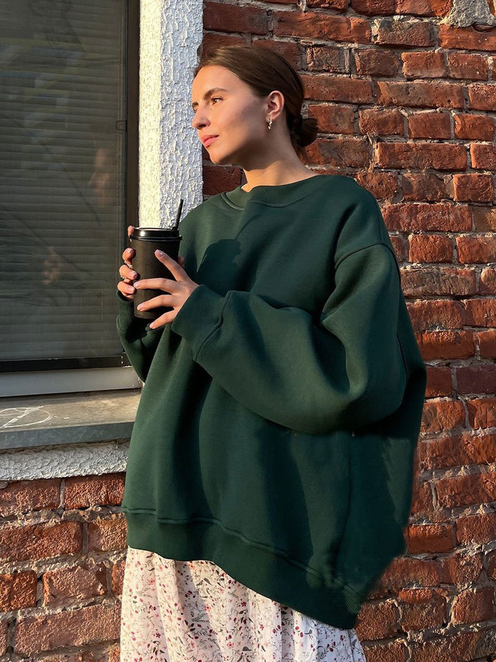 Oversized women's sweatshirt with a relaxed fit Lune London