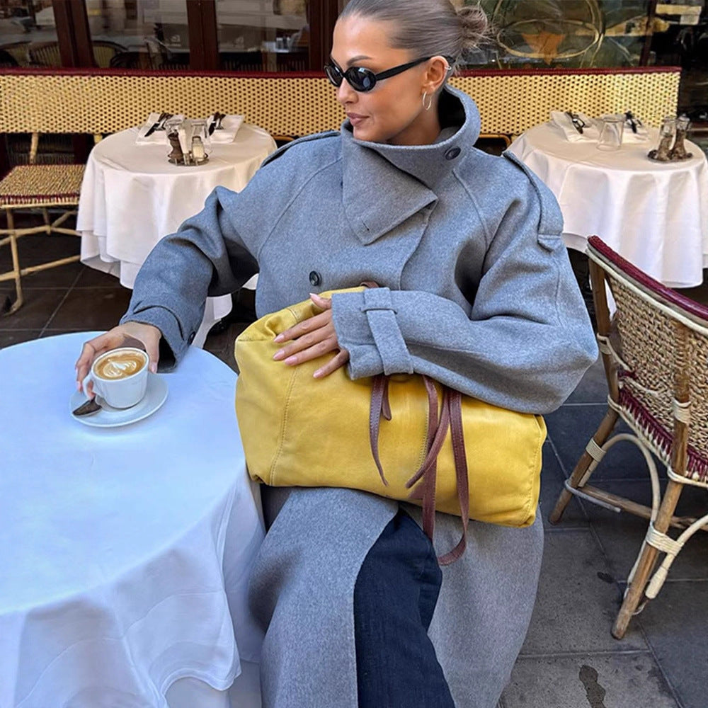 Ladies Oversize Coat made of Wool Mix with High Stand-Up Collar and Asymmetrical Button Placket Amarae