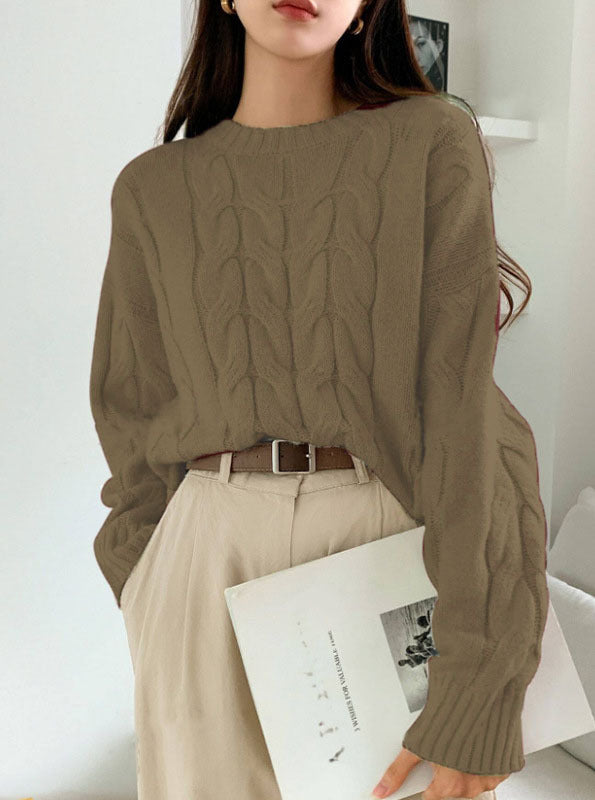 Chunky knit sweater for women with cable design Lune London