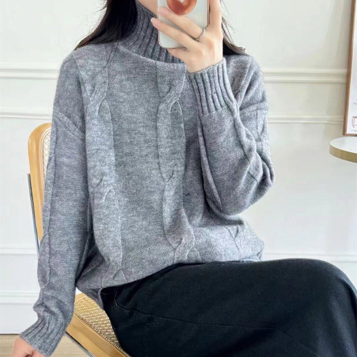 Pull en laine pour femmes avec col haut et motif en cable Chic & Stil
