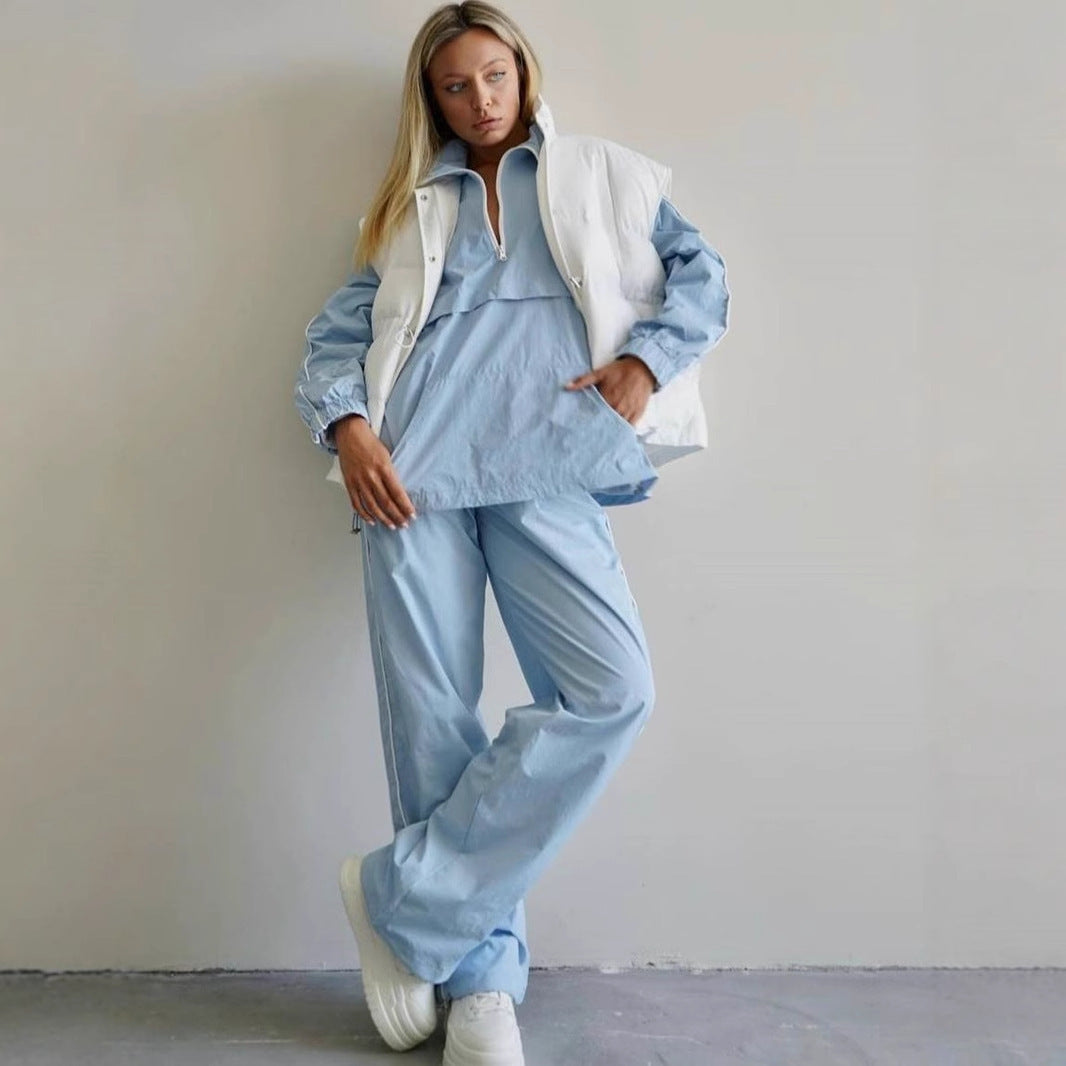 Oversized sporty women's jacket with short zip and elastic cuffs Lune London