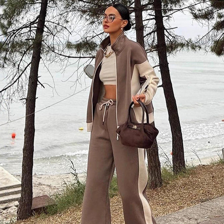 Athletic leisure set for women with a modern fit and great comfort Lune London