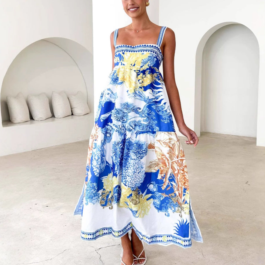 Maxi dress for women with a beautiful floral design and narrow straps Chic & Stil