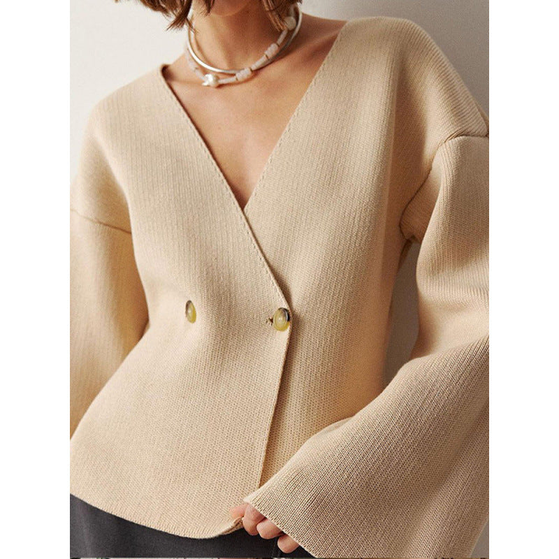 Women's cardigan wrap look with deep V-neck and bell sleeves Amarae