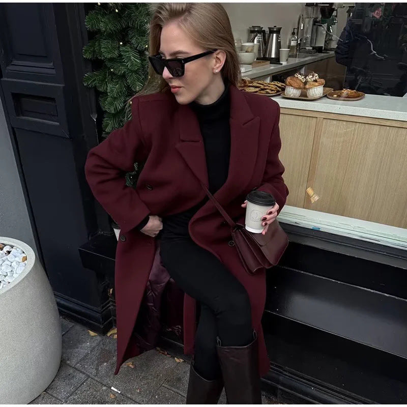 Elegant long coat with long sleeves for women in double-breasted style Lune London