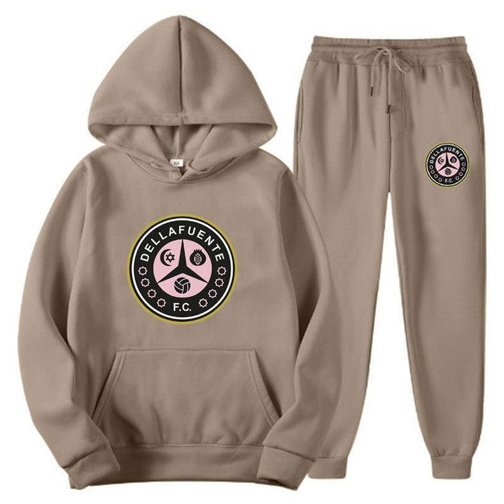 Women's tracksuit with sporty logo and comfortable fit Chic & Stil