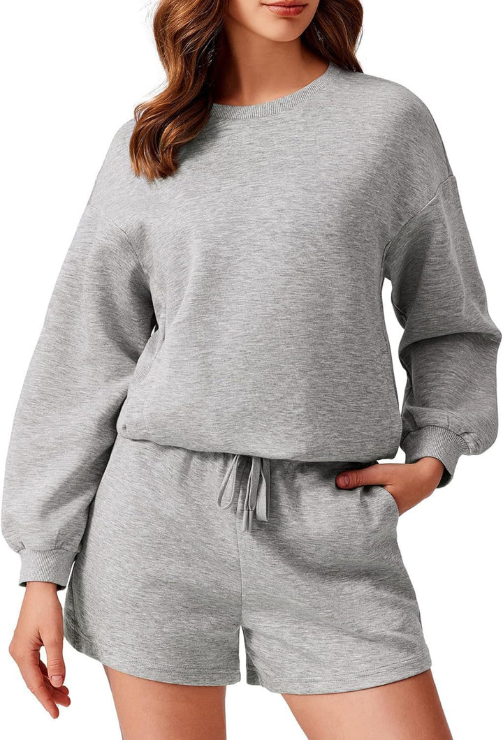 Ladies chic leisure suit