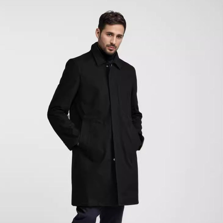 Elegant transition coat for men with practical pockets and modern collar Lune London
