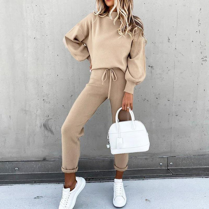 Casual hoodie set for women with comfortable jogger pants Lune London