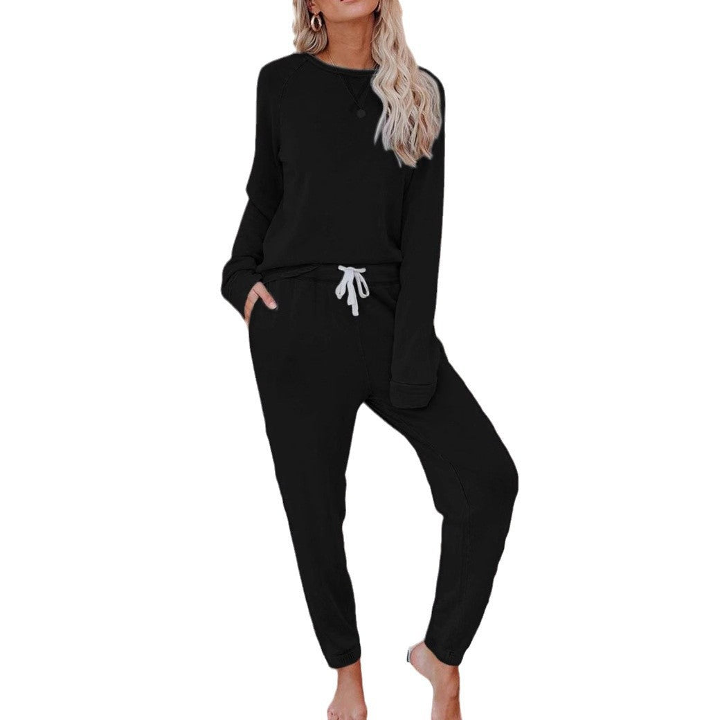 Ensemble de détente confortable pour femme avec un sweat-shirt surdimensionné élégant et des pantalons relaxants Chic & Stil